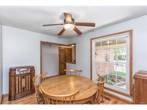 320 Aspen Village Dr, Ballwin, MO 63021 photo 12