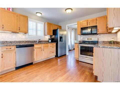 842 Kylewood Pl, Ballwin, MO 63021 photo 4