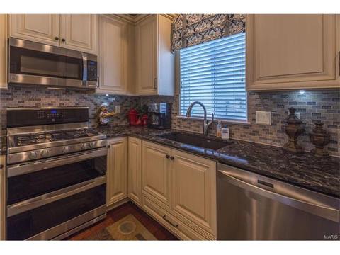 403 Covered Bridge Ln, O'fallon, MO 63368 photo 24