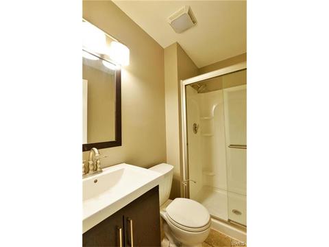 935 Napoli Dr, Ballwin, MO 63021 photo 20