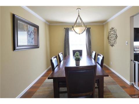 935 Napoli Dr, Ballwin, MO 63021 photo 16