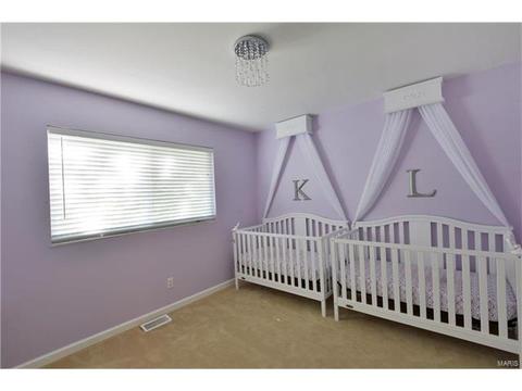 935 Napoli Dr, Ballwin, MO 63021 photo 23