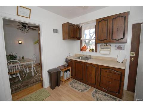 3842 Brown Rd, Saint Louis, MO 63134 photo 8