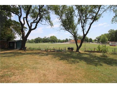 3842 Brown Rd, Saint Louis, MO 63134 photo 32