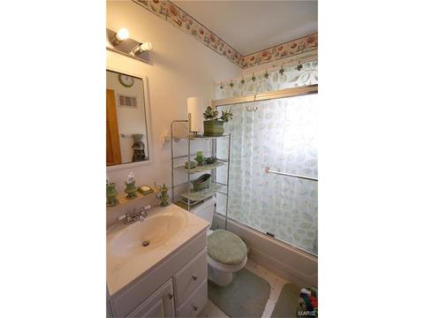 3842 Brown Rd, Saint Louis, MO 63134 photo 12