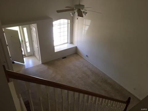 647 Hawk Run Dr, O'fallon, MO 63368 photo 10