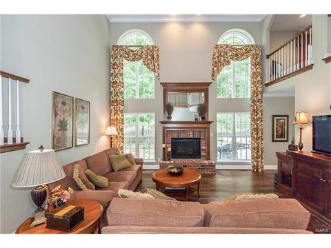 720 Arbor Chase Dr, Ballwin, MO 63021 photo 8