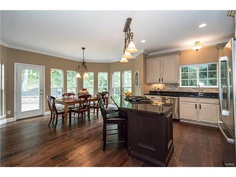 720 Arbor Chase Dr, Ballwin, MO 63021 photo 12