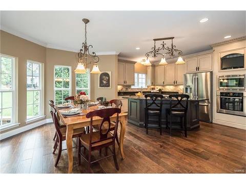 720 Arbor Chase Dr, Ballwin, MO 63021 photo 11