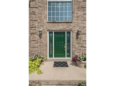 440 Arbor Meadow Ct, Ballwin, MO 63021 photo 3