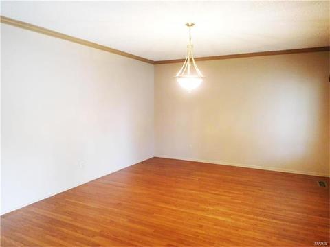 730 Stone Cyn, Ballwin, MO 63021 photo 10