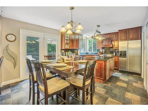 436 Terrington Dr, Ballwin, MO 63021 photo 8