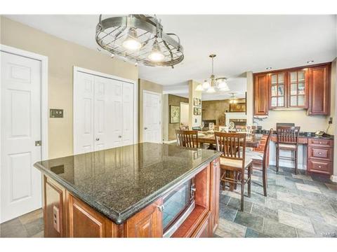 436 Terrington Dr, Ballwin, MO 63021 photo 10