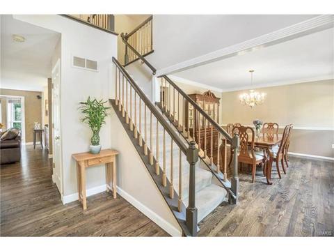 436 Terrington Dr, Ballwin, MO 63021 photo 2