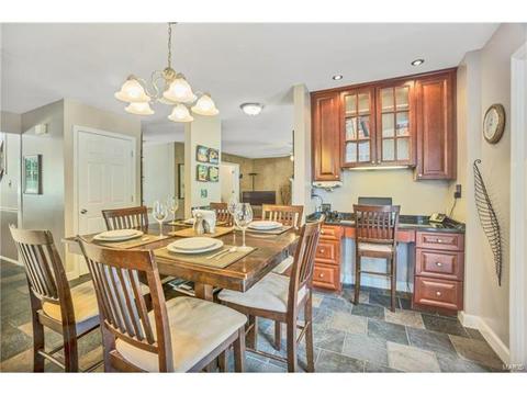 436 Terrington Dr, Ballwin, MO 63021 photo 9