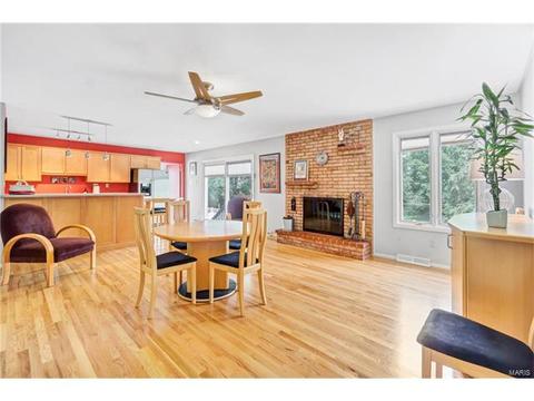 430 Hill Trl, Ballwin, MO 63011 photo 9
