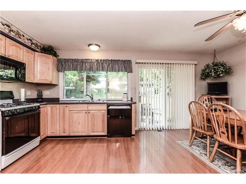 513 Arborwood Dr, Ballwin, MO 63021 photo 9