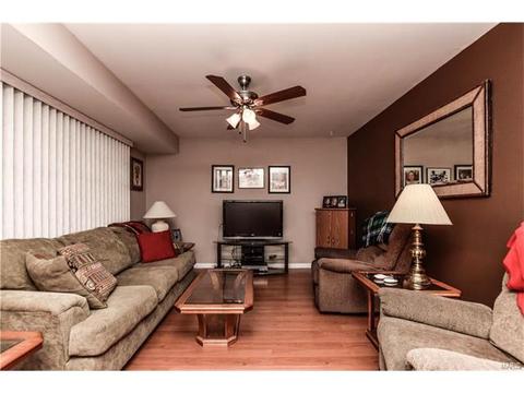 513 Arborwood Dr, Ballwin, MO 63021 photo 4