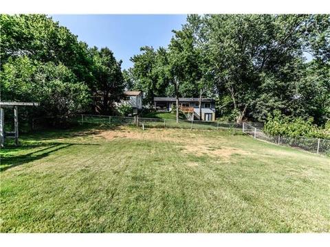 513 Arborwood Dr, Ballwin, MO 63021 photo 23