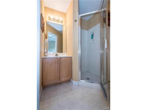628 Loughmor Pass, Weldon Spring, MO 63304 photo 33