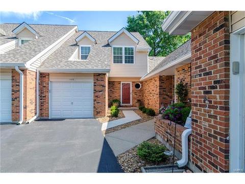 1009 Alpine Ridge Dr, Ballwin, MO 63021 photo 2