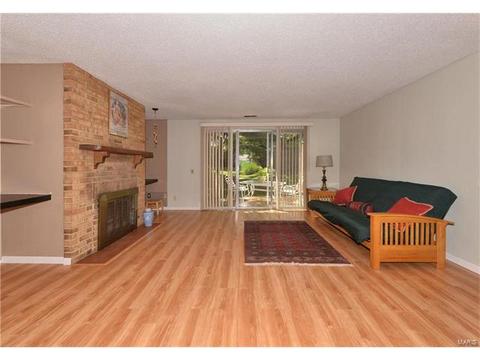 718 Knickerbacker Dr, Ballwin, MO 63021 photo 15