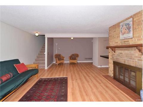 718 Knickerbacker Dr, Ballwin, MO 63021 photo 16