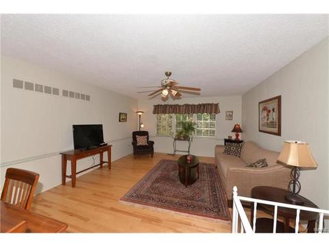 718 Knickerbacker Dr, Ballwin, MO 63021 photo 7