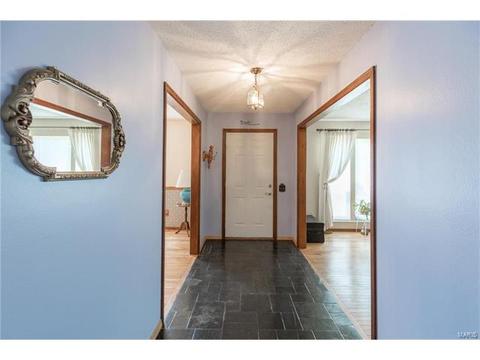 806 Posthorn Dr, Ballwin, MO 63021 photo 3