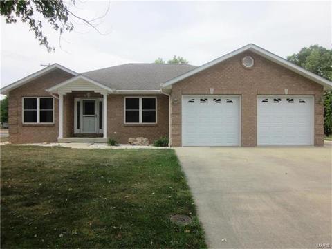 843 Sparta St, Saint Libory, IL 62282 photo 1
