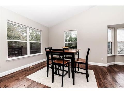 897 Top Notch Ln, Eureka, MO 63025 photo 8