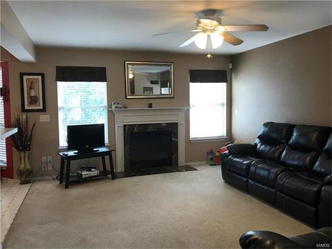 693 Homerun Dr, O'fallon, MO 63366 photo 2