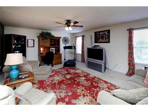 911 Wilderness Way, Eureka, MO 63025 photo 11
