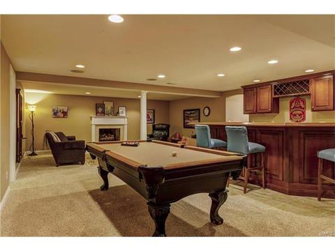 473 Nottingham Dr, Ballwin, MO 63011 photo 5