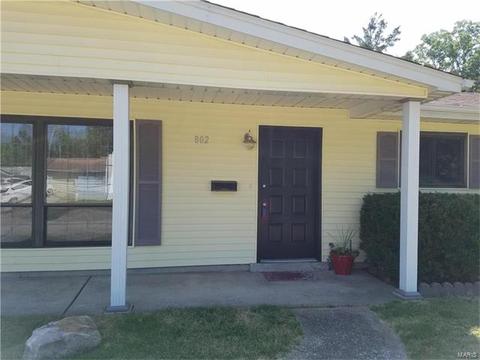 802 Love Dr, O'fallon, MO 63366 photo 3