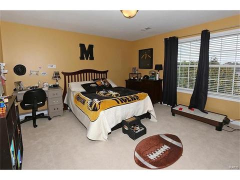 1809 Jacobs Cir, Saint Peters, MO 63376 photo 16