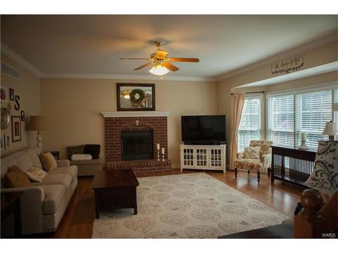 1809 Jacobs Cir, Saint Peters, MO 63376 photo 6