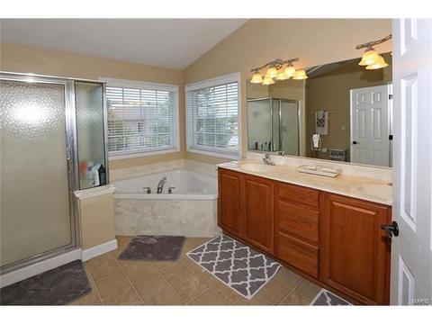 1809 Jacobs Cir, Saint Peters, MO 63376 photo 15