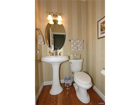 1809 Jacobs Cir, Saint Peters, MO 63376 photo 11