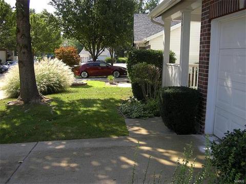1557 Forest Springs Dr, Ballwin, MO 63021 photo 45