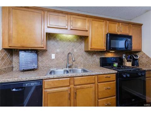 418 Fire Tree Ln, O'fallon, MO 63368 photo 10