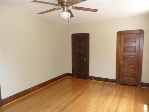 627 Atalanta Ave, Saint Louis, MO 63119 photo 20