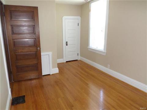 627 Atalanta Ave, Saint Louis, MO 63119 photo 22