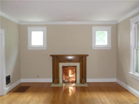 627 Atalanta Ave, Saint Louis, MO 63119 photo 3