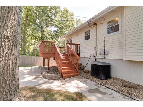 719 Montbrook Dr, O'fallon, MO 63366 photo 34