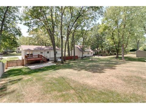 719 Montbrook Dr, O'fallon, MO 63366 photo 35