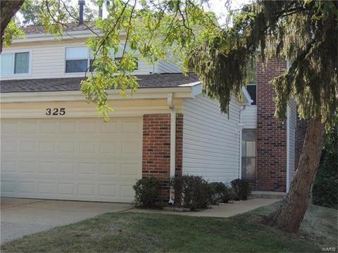 325 Fox Village Ct, Ballwin, MO 63021 photo 1