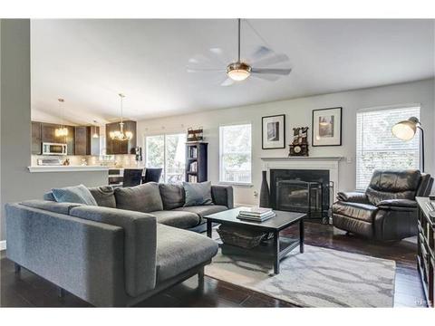 109 W Park, O'fallon, MO 63366 photo 7