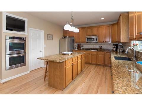 320 Perceval Dr, Weldon Spring, MO 63304 photo 9