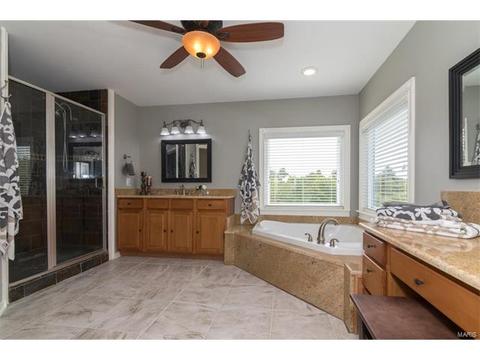 320 Perceval Dr, Weldon Spring, MO 63304 photo 33